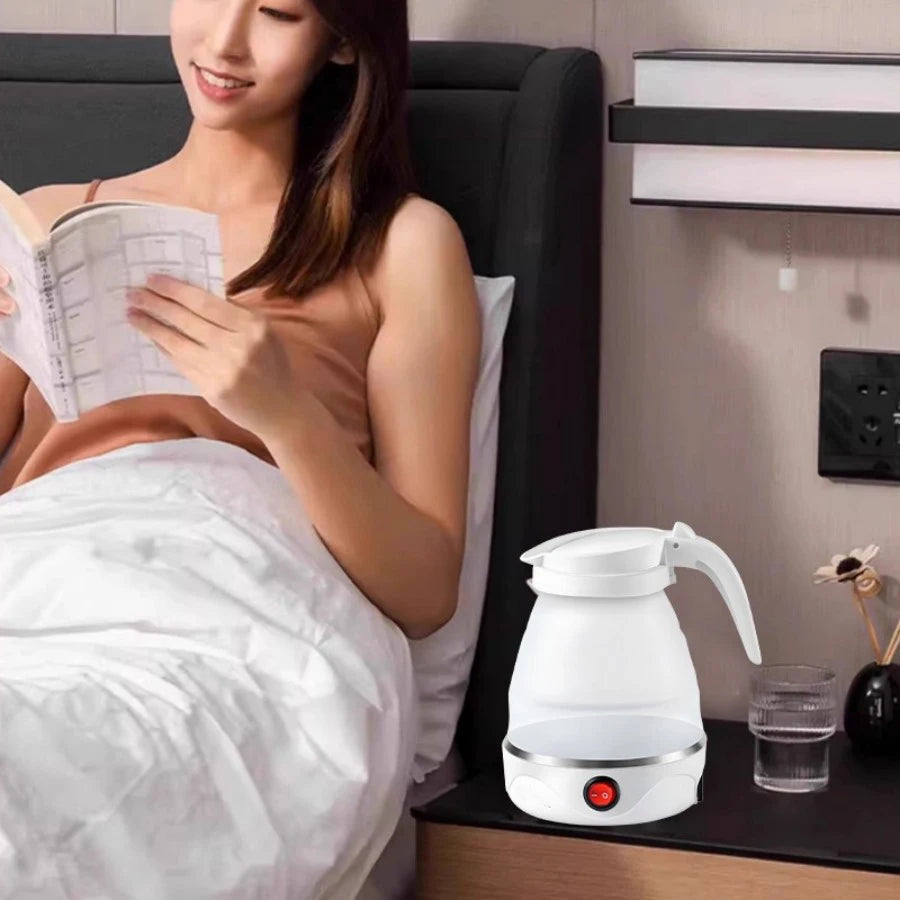 Folding Electric Kettle 0.6L – Portable Silicone Travel Kettle with Auto Shut-Off