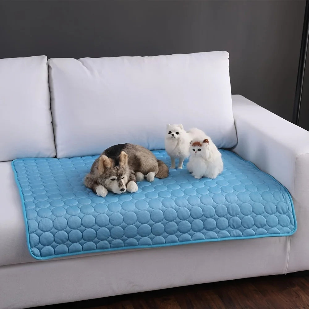 Self-Cooling Dog Mat For Small & Large Dogs – Washable Summer Pet Pad