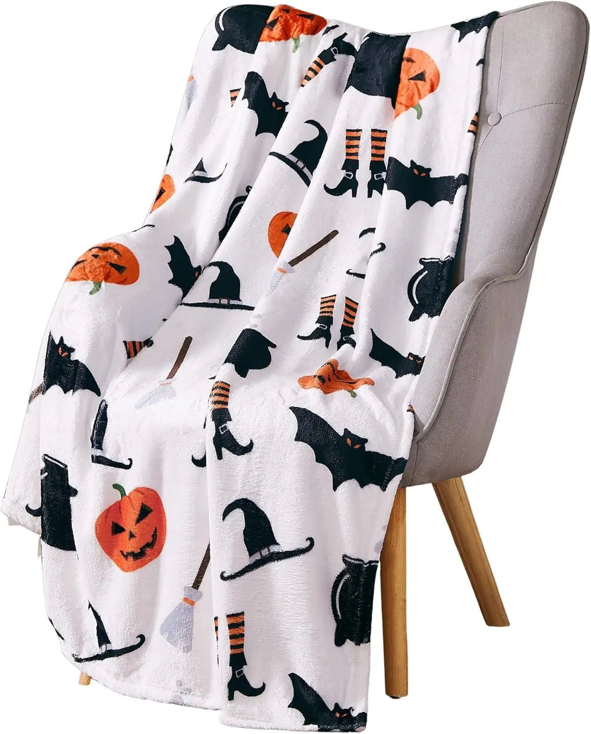 Black Bat Print Flannel Blanket – Soft Halloween Throw for Sofa, Bed and Travel - Goodify Mart