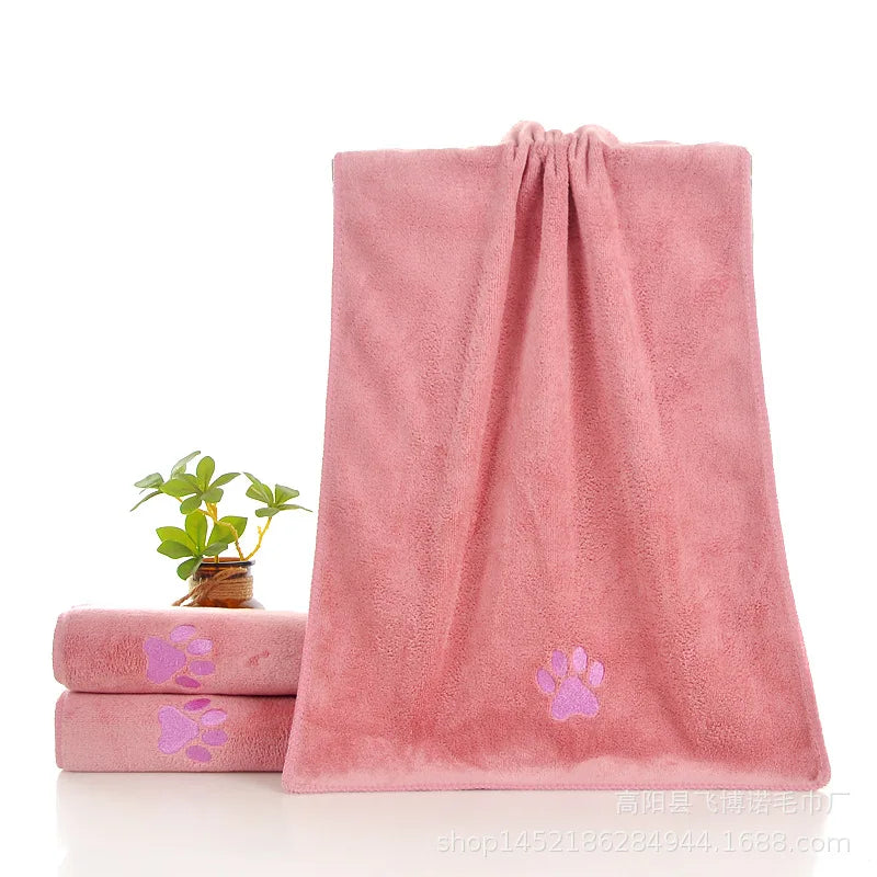 Quick-Dry Microfiber Pet Towel – Super Absorbent Dog & Cat Bath Towel (Soft, Thickened & Non-Shedding)